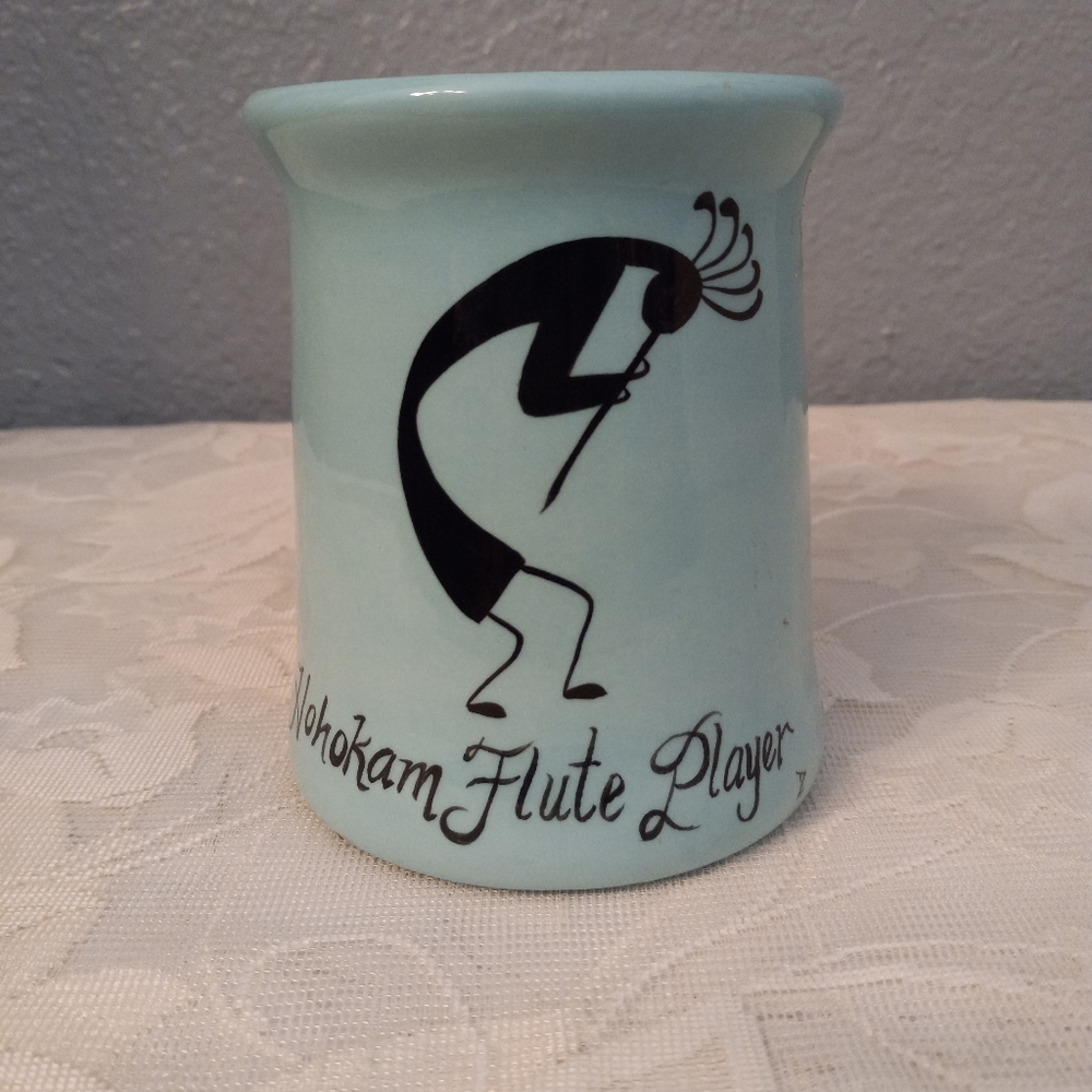 *RARE* NATIVE AMERICAN DESIGN MUG